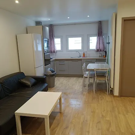 D'hote Douceur - Proximite Directe Geneve Nocleg ze śniadaniem 3*